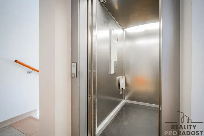 Prodej bytu 4+kk, Praha - Stodůlky, Raichlova, 167 m2