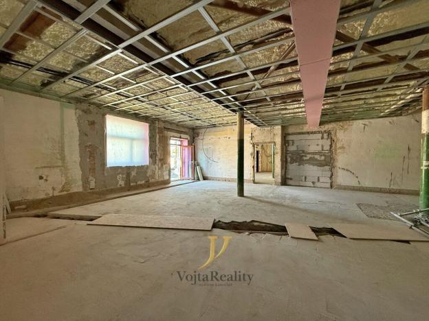 Pronájem obchodního prostoru, Olomouc, Chválkovická, 85 m2