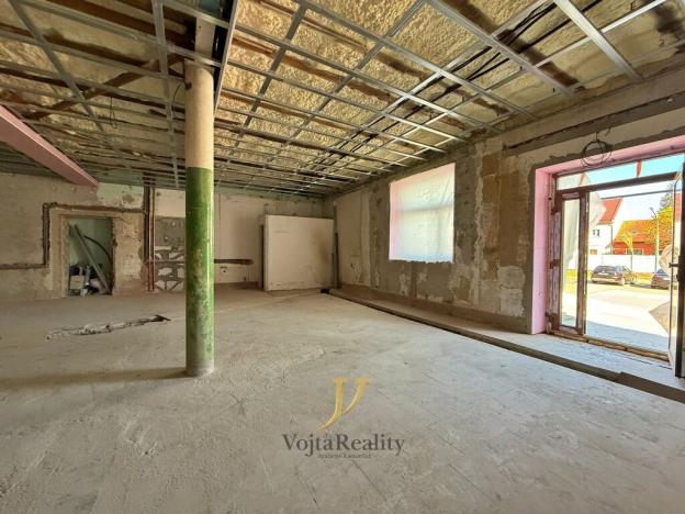 Pronájem obchodního prostoru, Olomouc, Chválkovická, 85 m2