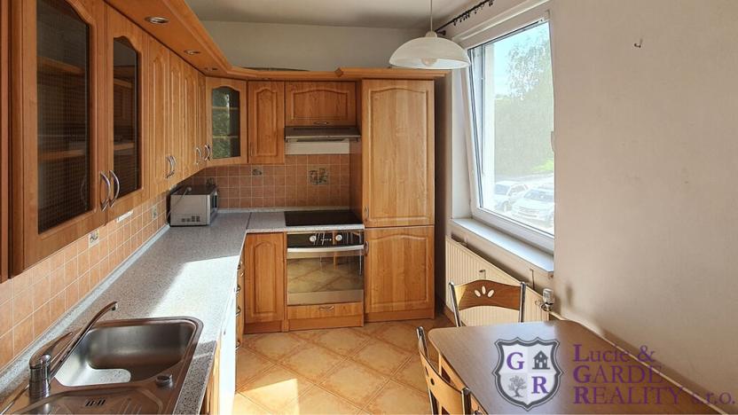 Prodej bytu 3+1, Veselí nad Lužnicí, Blatské sídliště, 69 m2