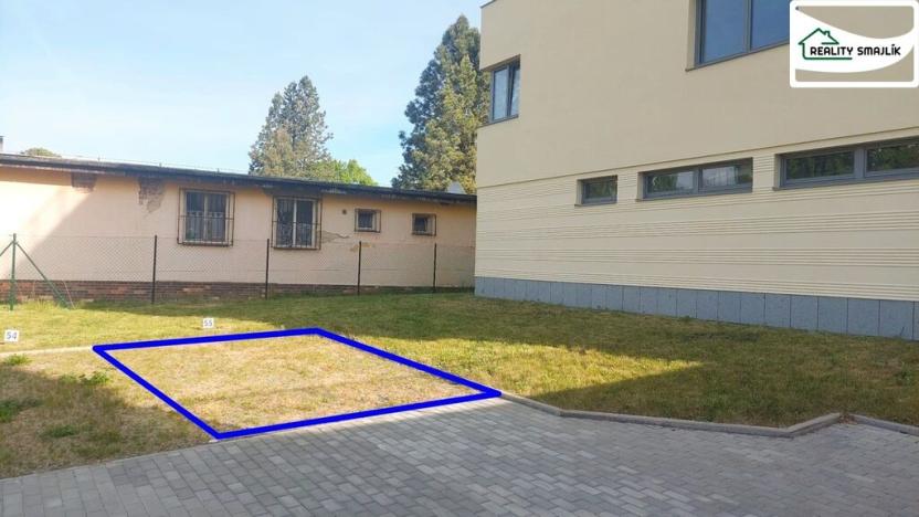 Pronájem garážového stání, Františkovy Lázně, Nádražní, 20 m2