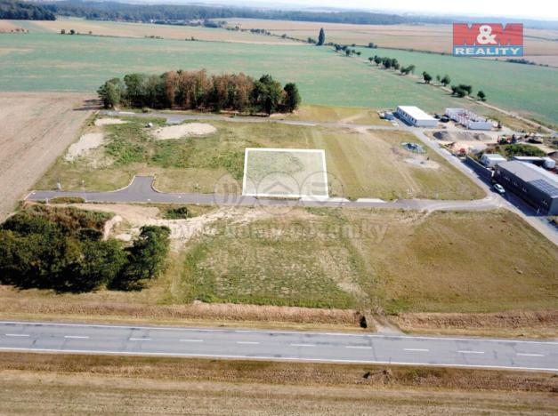 Prodej komerčního pozemku, Valeč, 875 m2