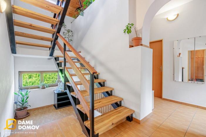 Prodej rodinného domu, Luhačovice, Antonína Slavíčka, 220 m2