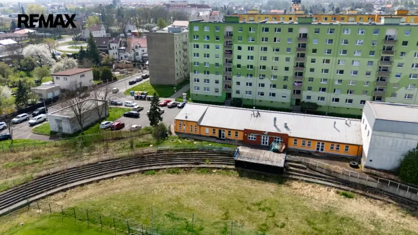 Prodej komerční nemovitosti, Jirkov, U Stadionu, 453 m2