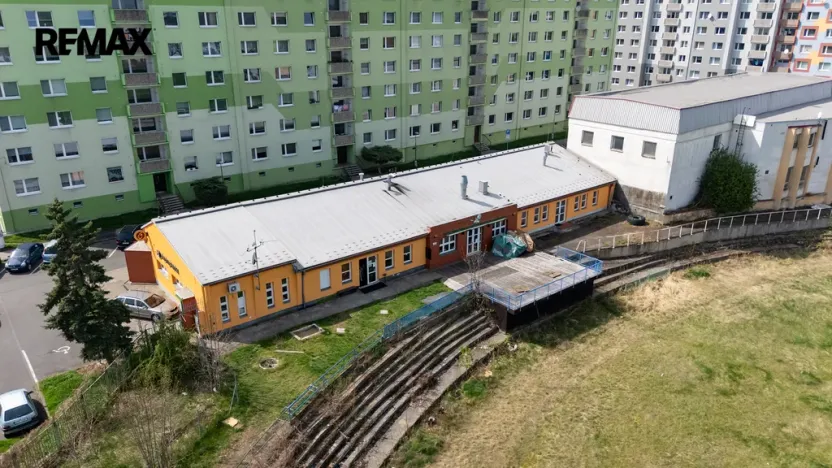 Prodej komerční nemovitosti, Jirkov, U Stadionu, 453 m2