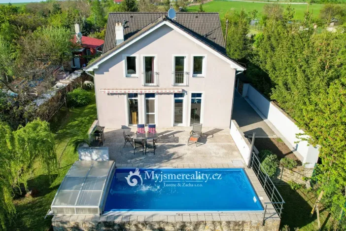 Prodej rodinného domu, Znojmo, 378 m2