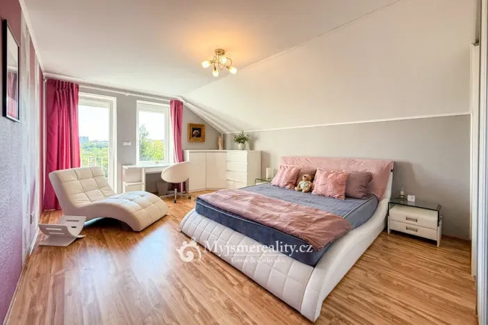 Prodej rodinného domu, Znojmo, 378 m2