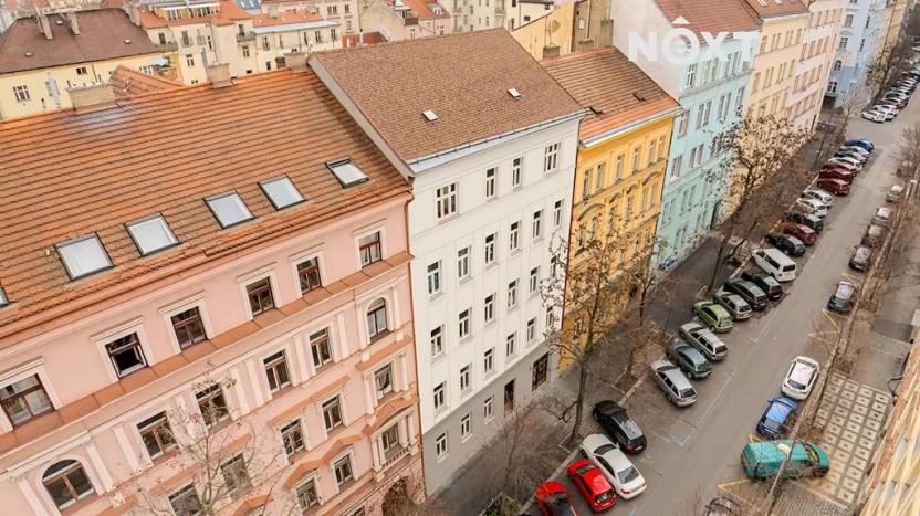 Prodej bytu 2+kk, Praha - Vinohrady, Velehradská, 44 m2