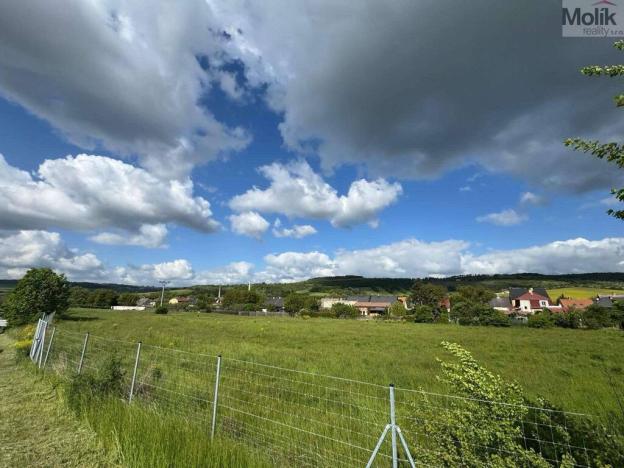 Prodej komerčního pozemku, Obrnice - České Zlatníky, 6880 m2