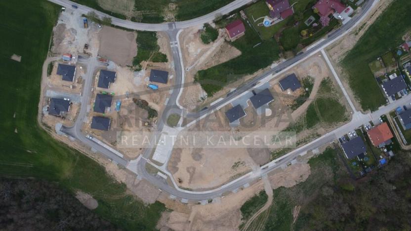 Prodej pozemku pro bydlení, Hosín, 1463 m2