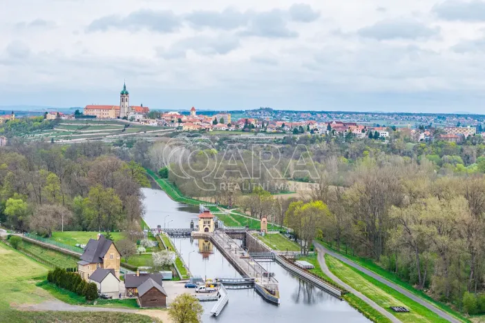 Prodej pozemku pro bydlení, Hořín, 967 m2