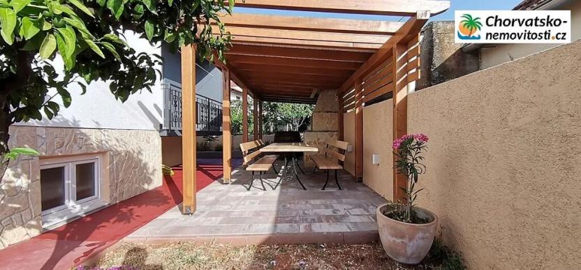 Prodej vily, Zadar, Chorvatsko, 300 m2
