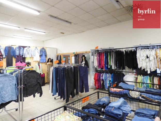 Pronájem obchodního prostoru, Opava, Zámecký okruh, 90 m2