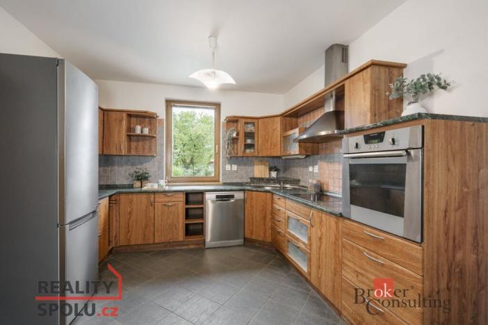 Prodej rodinného domu, Liberec - Liberec XXXIII-Machnín, Tolstého, 257 m2