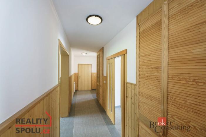 Prodej rodinného domu, Liberec - Liberec XXXIII-Machnín, Tolstého, 257 m2