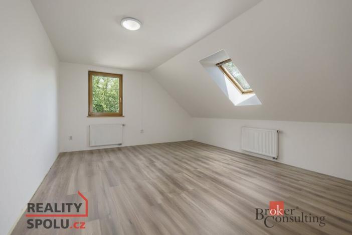 Prodej rodinného domu, Liberec - Liberec XXXIII-Machnín, Tolstého, 257 m2