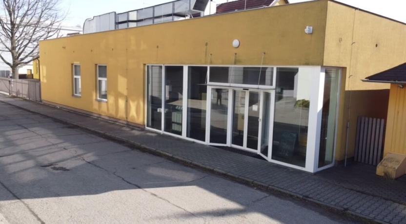 Prodej obchodního prostoru, Dolní Benešov, Nádražní, 420 m2