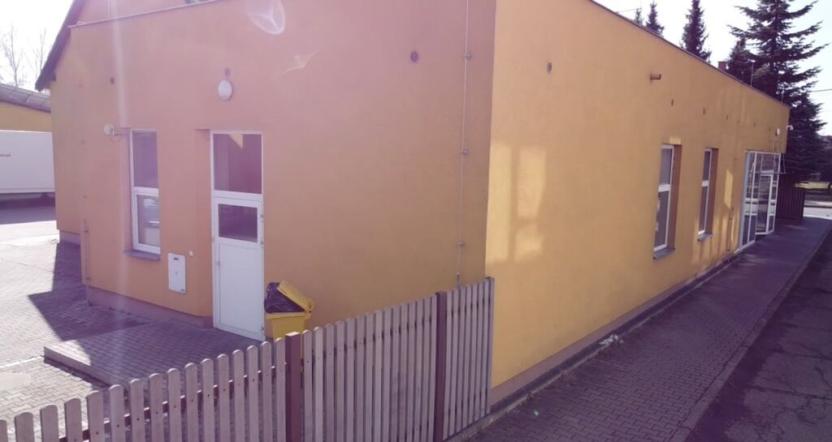 Prodej obchodního prostoru, Dolní Benešov, Nádražní, 420 m2