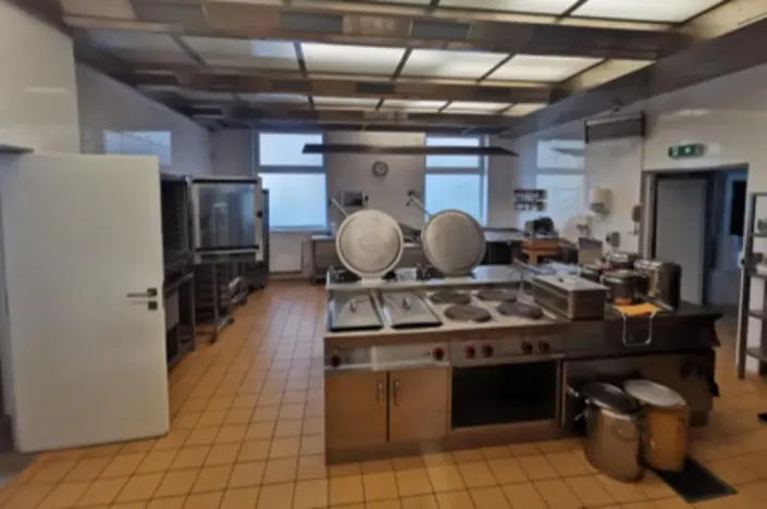 Prodej obchodního prostoru, Dolní Benešov, Nádražní, 420 m2