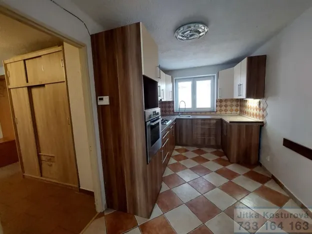 Pronájem bytu 2+1, Krnov - Pod Bezručovým vrchem, Mánesova, 55 m2