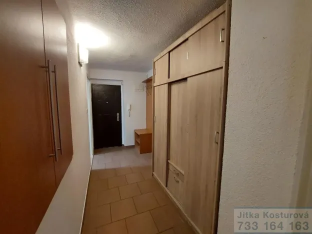 Pronájem bytu 2+1, Krnov - Pod Bezručovým vrchem, Mánesova, 55 m2