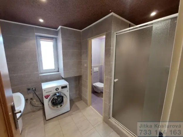 Pronájem bytu 2+1, Krnov - Pod Bezručovým vrchem, Mánesova, 55 m2