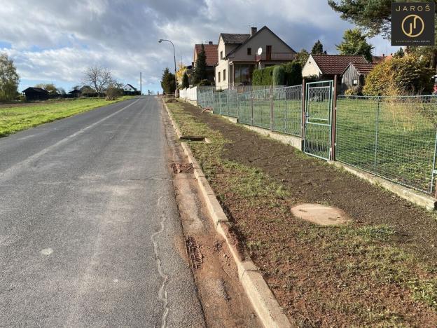 Prodej pozemku pro bydlení, Lužná, 1002 m2