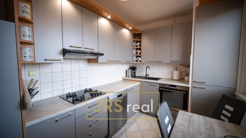 Prodej bytu 3+1, Uherské Hradiště, Jaroslava Staňka, 68 m2