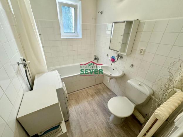 Prodej bytu 1+1, Jáchymov, Fibichova, 43 m2