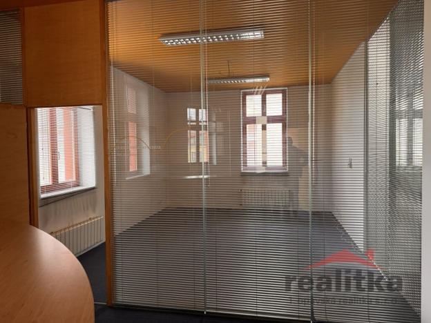 Pronájem kanceláře, Opava - Město, Růžová, 117 m2