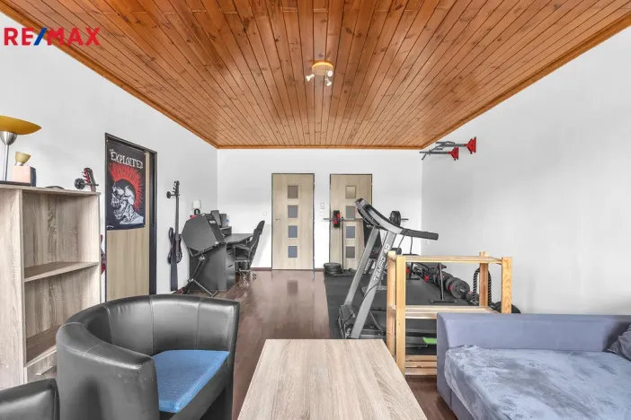 Prodej bytu 2+1, Hostinné, Náměstí, 70 m2