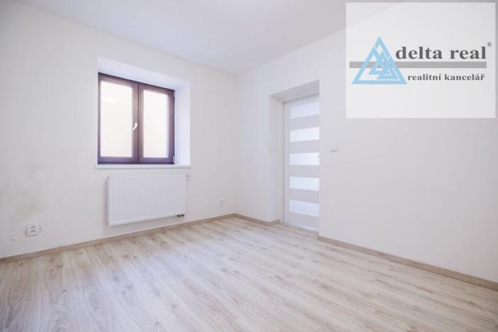 Prodej bytu 2+kk, Šumperk, Jesenická, 51 m2