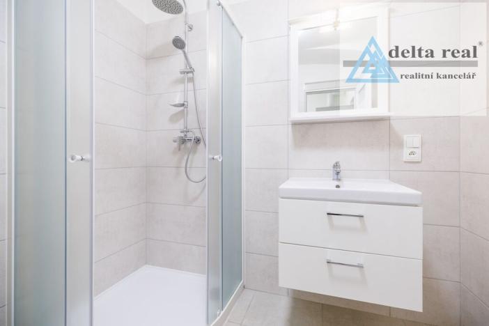 Prodej bytu 2+kk, Šumperk, Jesenická, 51 m2