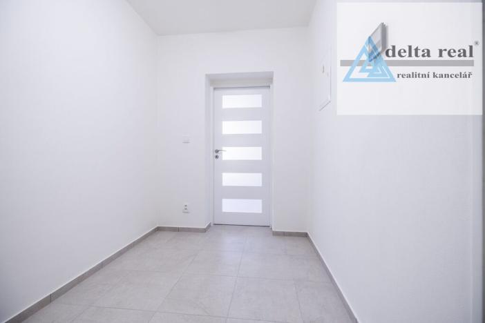 Prodej bytu 2+kk, Šumperk, Jesenická, 51 m2