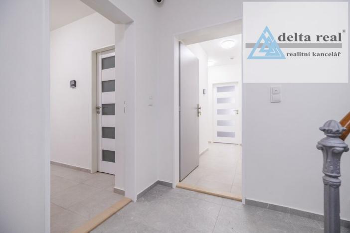 Prodej bytu 2+kk, Šumperk, Jesenická, 51 m2