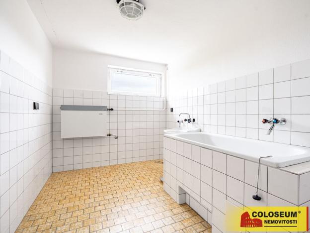 Prodej rodinného domu, Otinoves, 182 m2