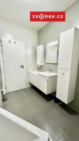 Prodej bytu 2+kk, Zlín - Malenovice, třída Svobody, 66 m2