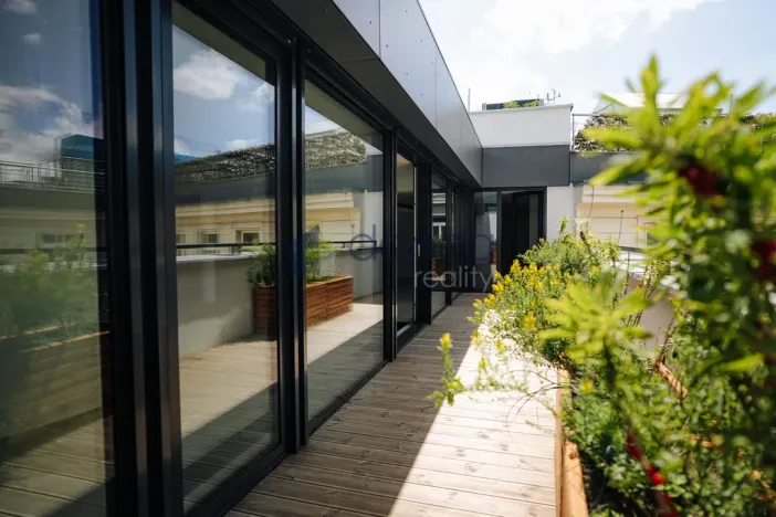 Pronájem kanceláře, Praha - Nové Město, Václavské náměstí, 2141 m2