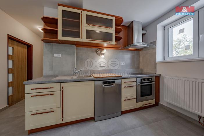 Prodej bytu 4+kk, Valašské Meziříčí - Krhová, 79 m2