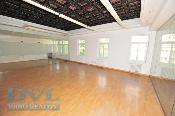 Pronájem kanceláře, Brno, Čechyňská, 150 m2