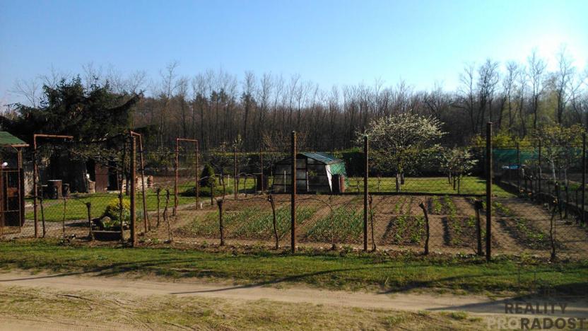 Prodej zahrady, Hodonín, 585 m2