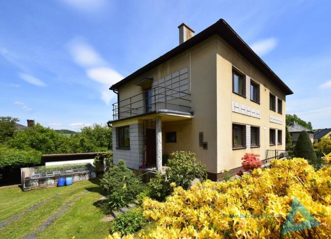 Prodej rodinného domu, Pecka, 134 m2