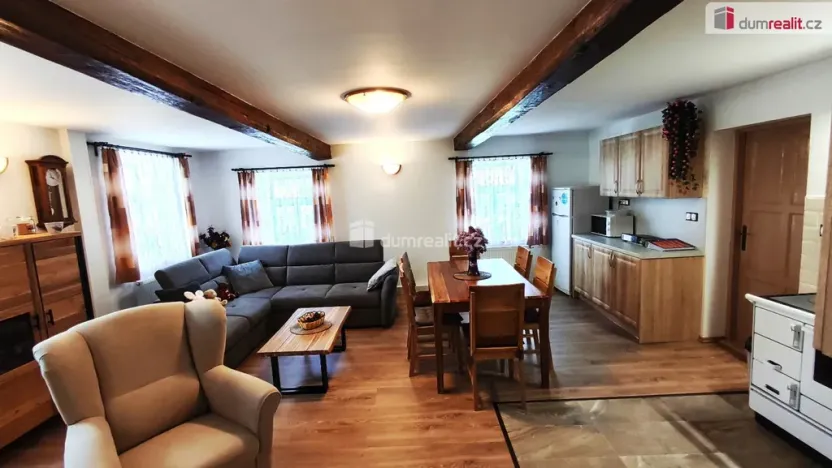 Prodej rodinného domu, Liběšice - Zimoř, 281 m2