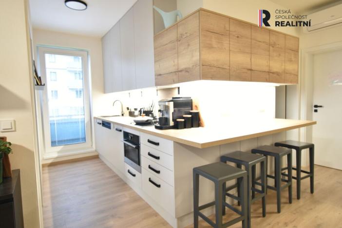 Pronájem bytu 3+kk, Fryšták - Horní Ves, Komenského, 57 m2