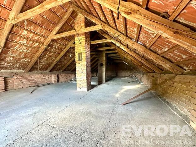 Prodej rodinného domu, Buš, 163 m2