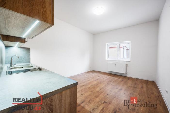 Prodej bytu 1+kk, Ostrava - Přívoz, Palackého, 27 m2