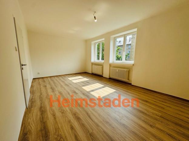 Pronájem bytu 2+1, Ostrava - Poruba, Komenského, 65 m2
