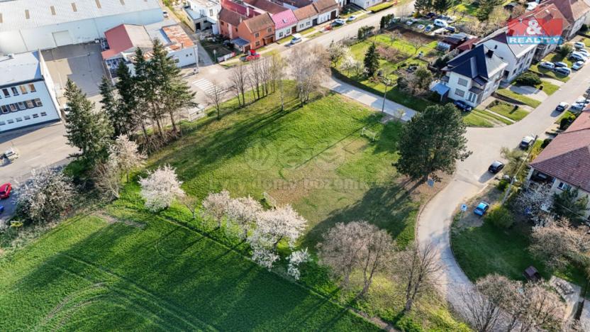 Prodej pozemku pro bydlení, Hluk, 2621 m2