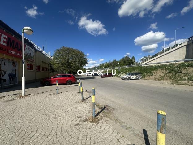 Pronájem obchodního prostoru, Brno, Rokytova, 1000 m2