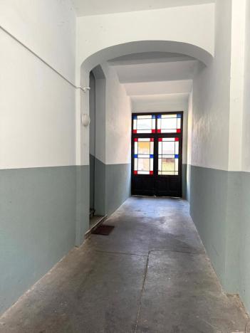 Prodej bytu 2+kk, Karlovy Vary, Svahová, 77 m2